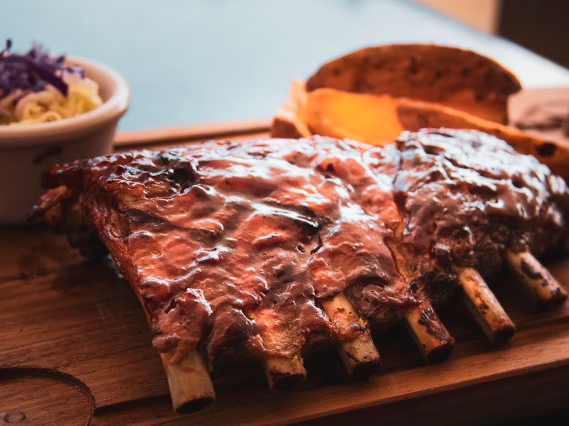 Maridaje de miel con carne - El Colmenar de Valderromero